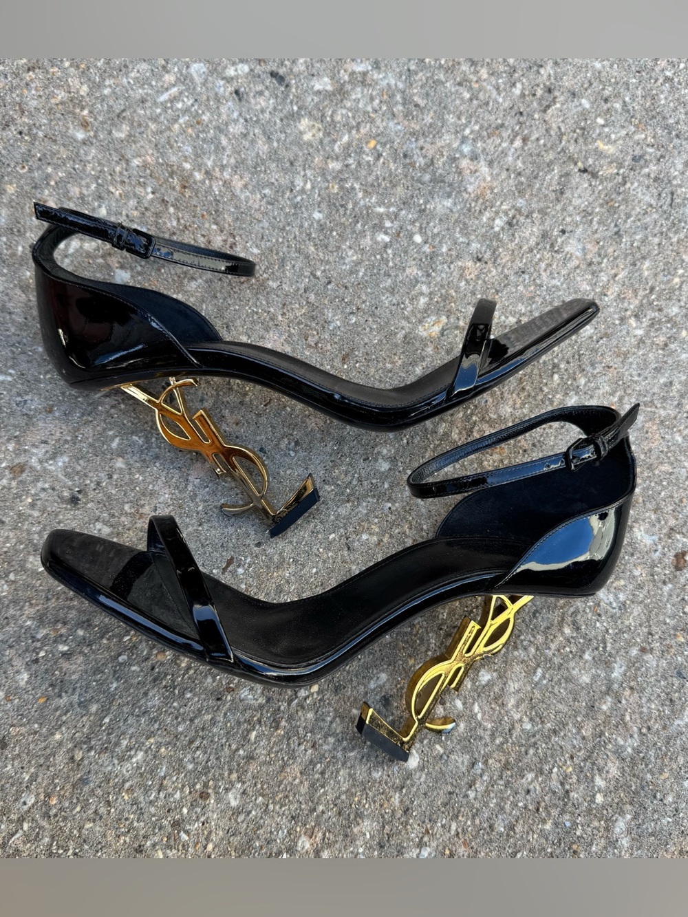 Saint Laurent YSL Opyum Heels Sandals Logo Black Gold Patent 7.5 EU US 7.5 Women